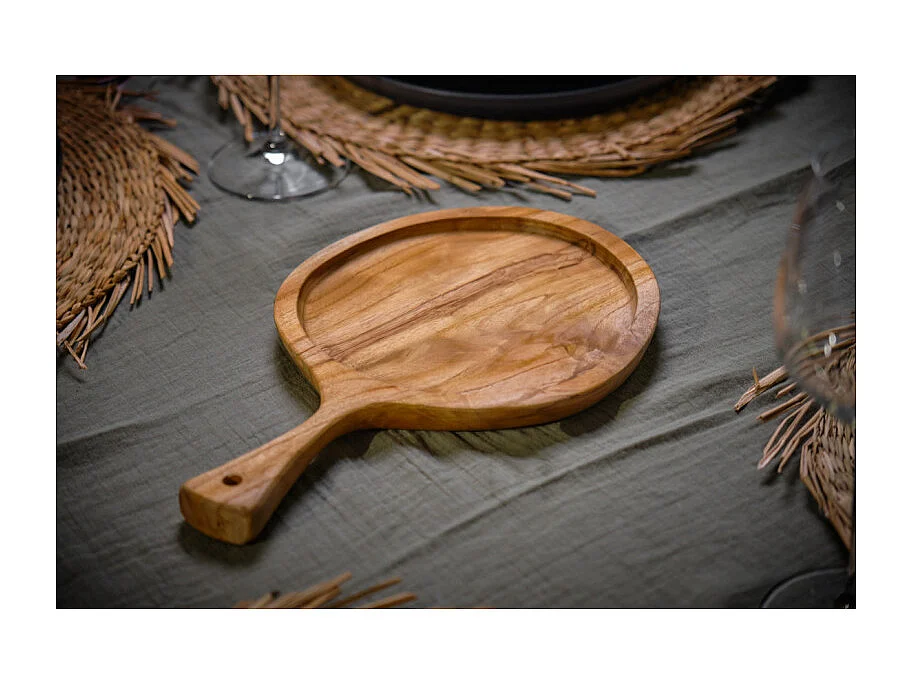 Planche à découper ronde 18 cm en bois de teck avec manche – EKIA
