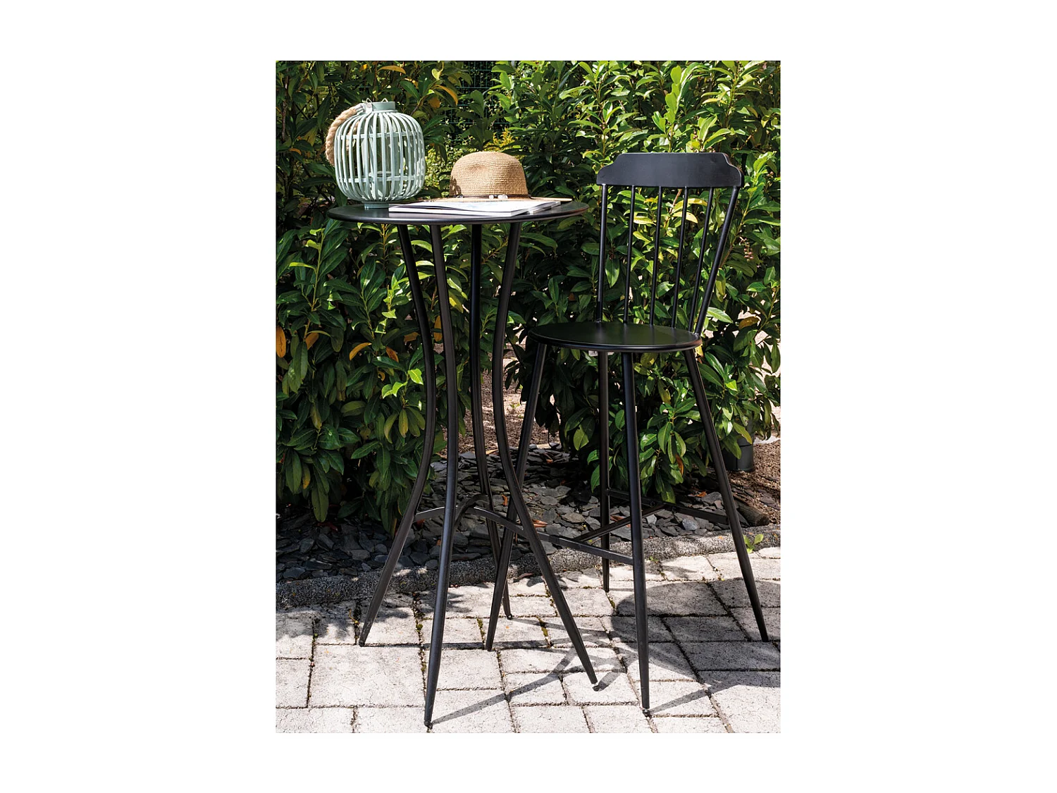 Mange debout en métal - Samos