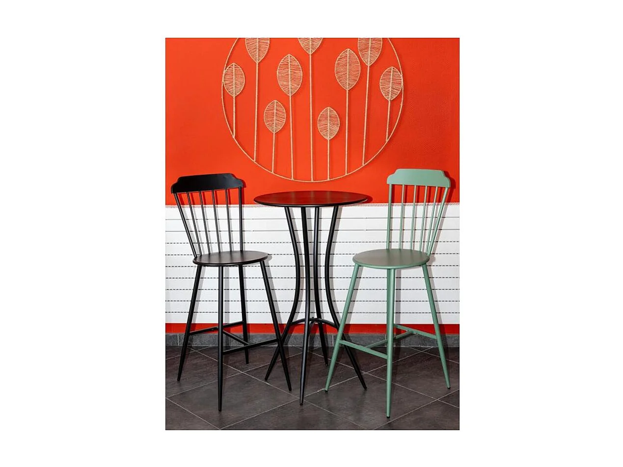 Mange debout en métal - Samos