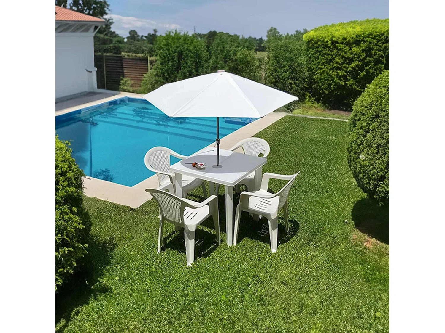 Tavolo quadrato Elegia in resina 79x79x72 cm Verde 7house