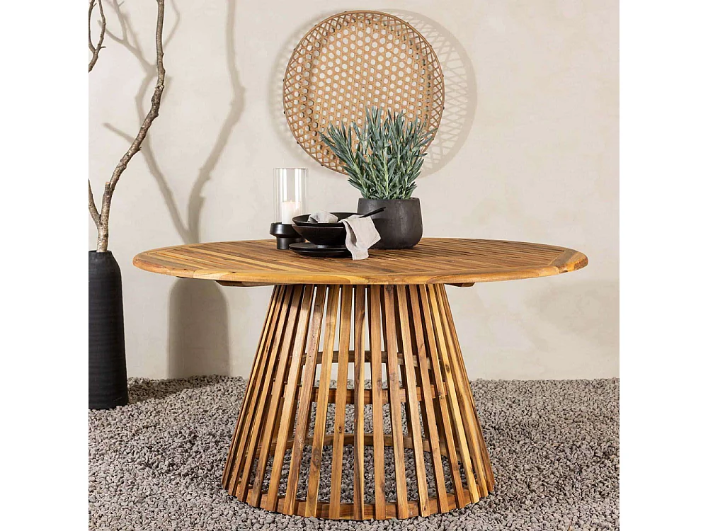 Tucumán Round Dining Table