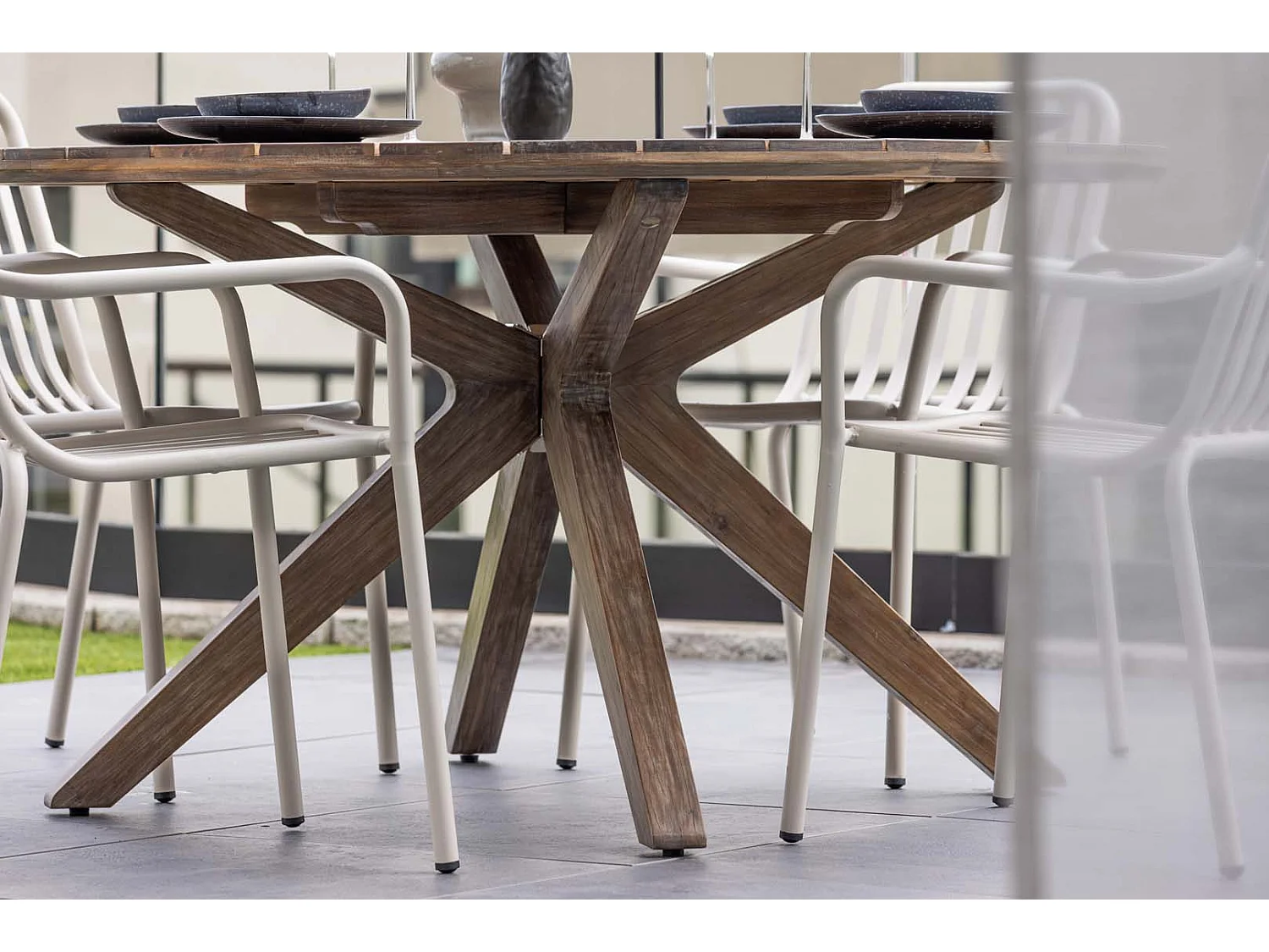 Rosario table de jardin Ø140 marron.