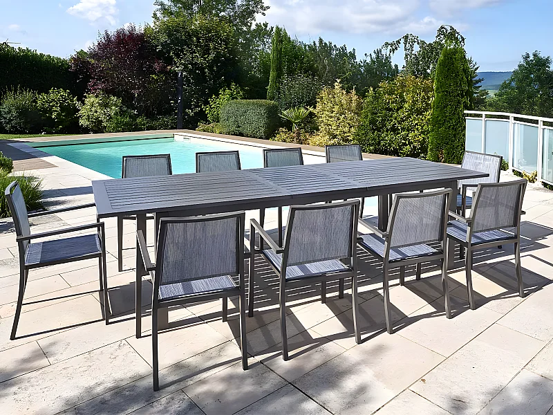 Table rectangulaire extensible en aluminium aspect teck gris SANTORIN - 10 places - Jardiline