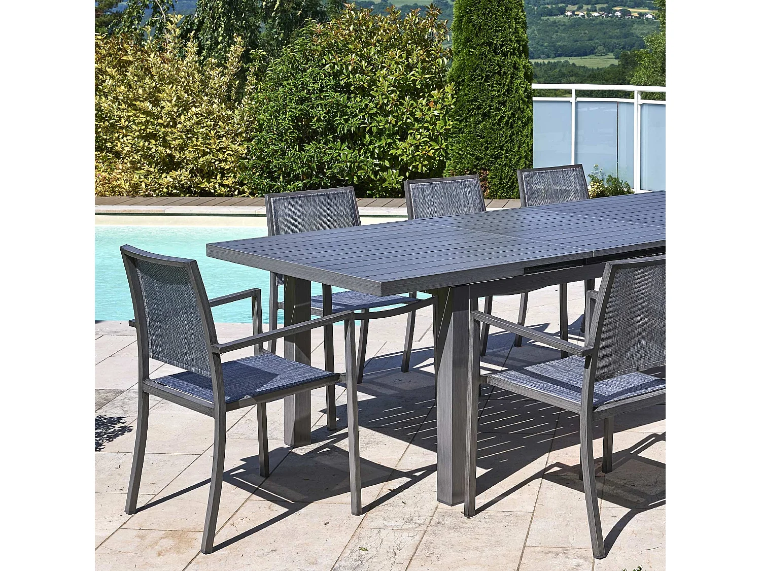 Fauteuil empilable en aluminium Santorin Teck grisé