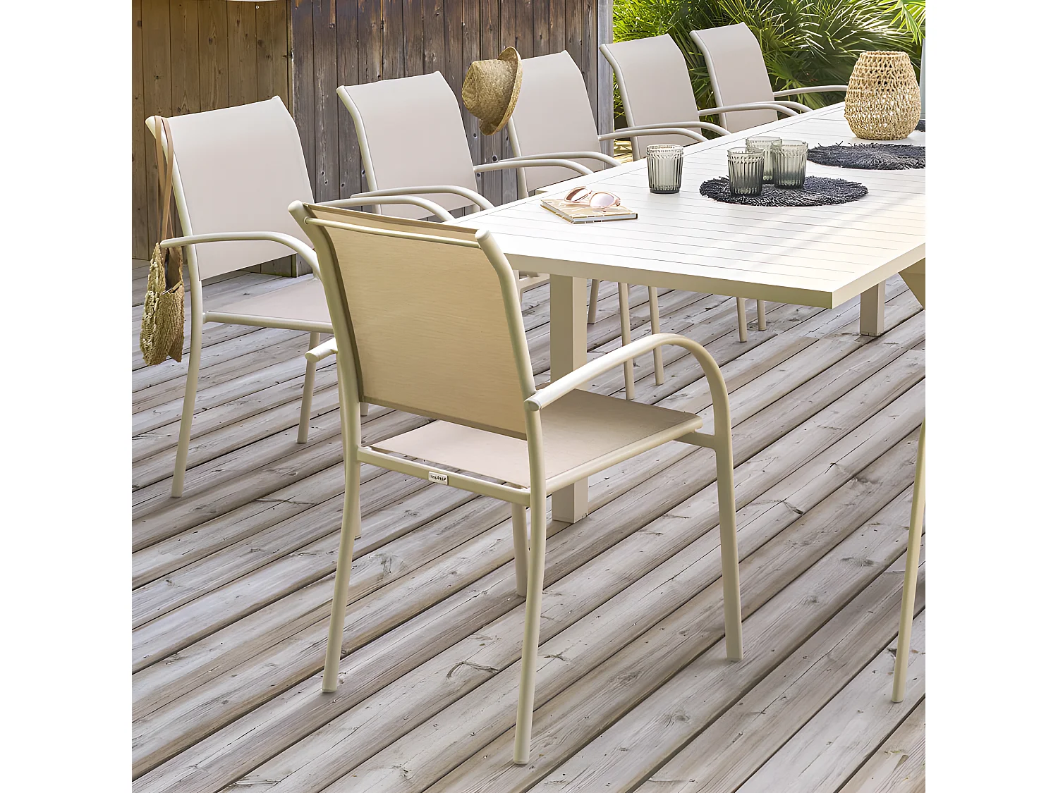 Fauteuil empilable Piazza Hespéride lin/argile