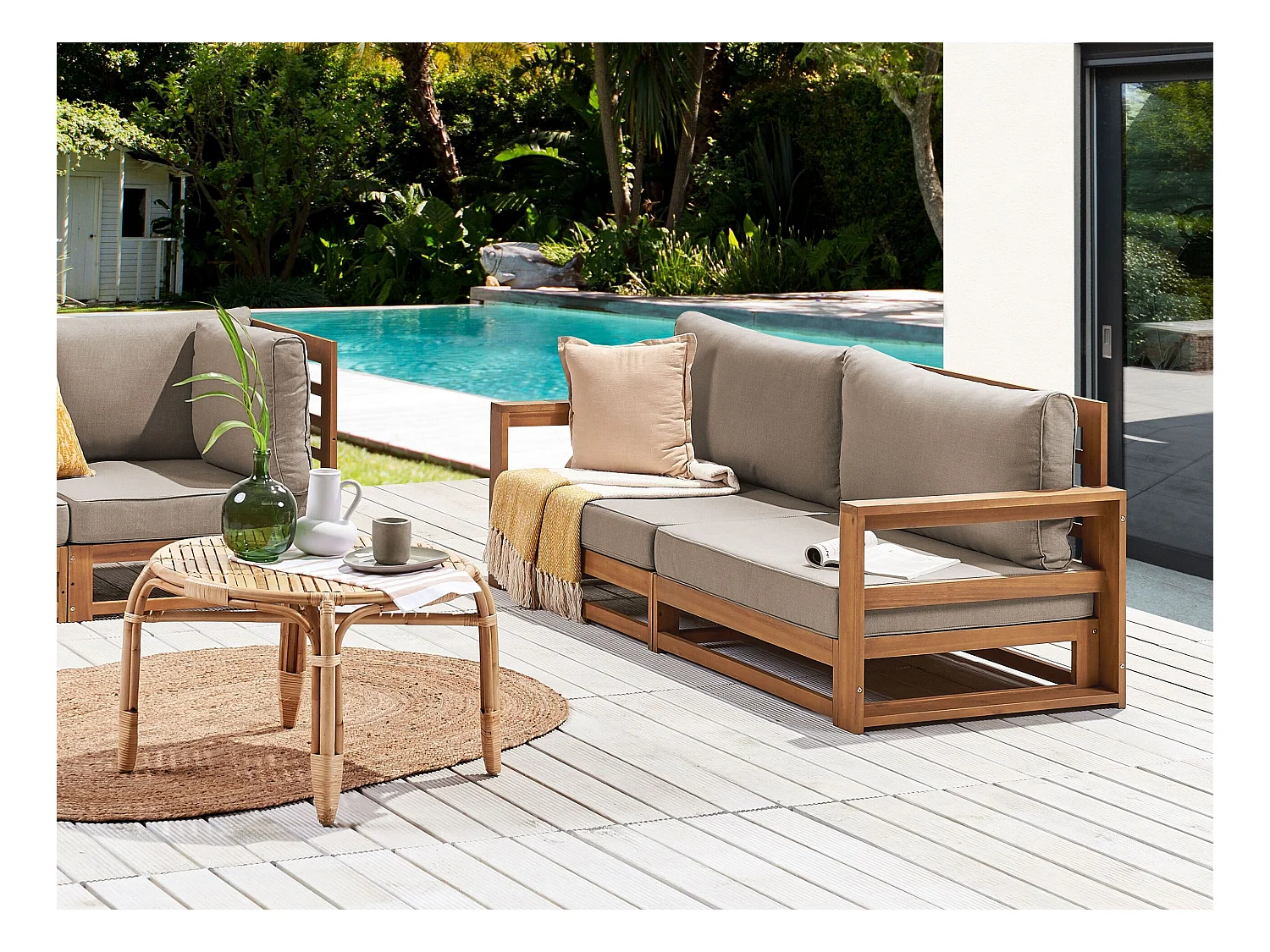 Gartensofa Zertifiziertes Akazienholz heller Holzfarbton 2-Sitzer Auflagen taupe Timor II