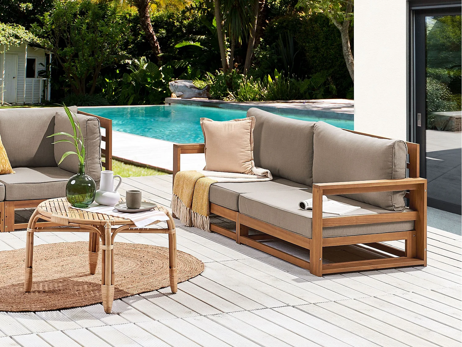 Gartensofa Zertifiziertes Akazienholz heller Holzfarbton 2-Sitzer Auflagen taupe Timor II