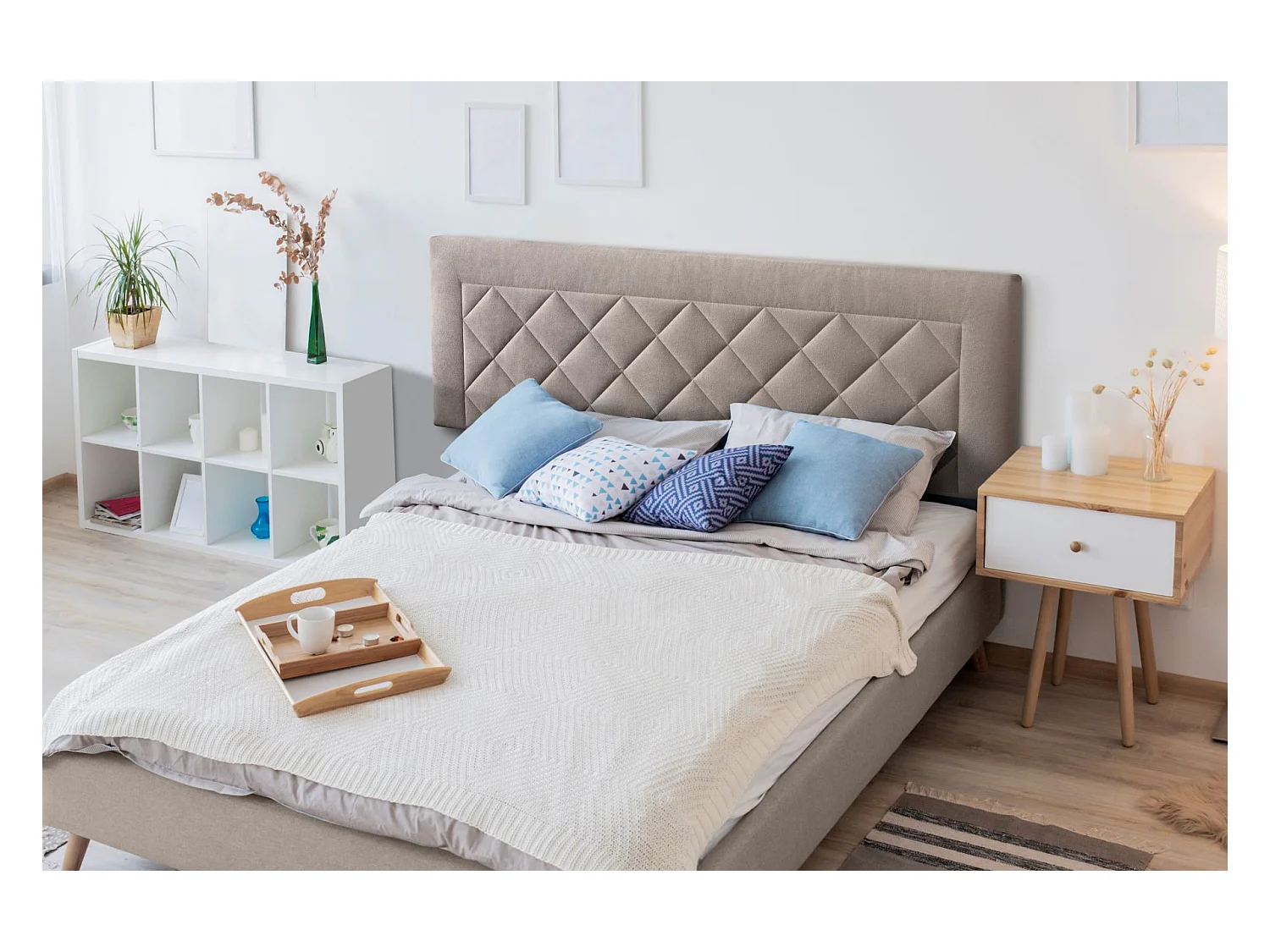 Cabecero de Cama 135 - 145x50x7 DOMUS Tapizado Microfibra AquaClean Color Beige