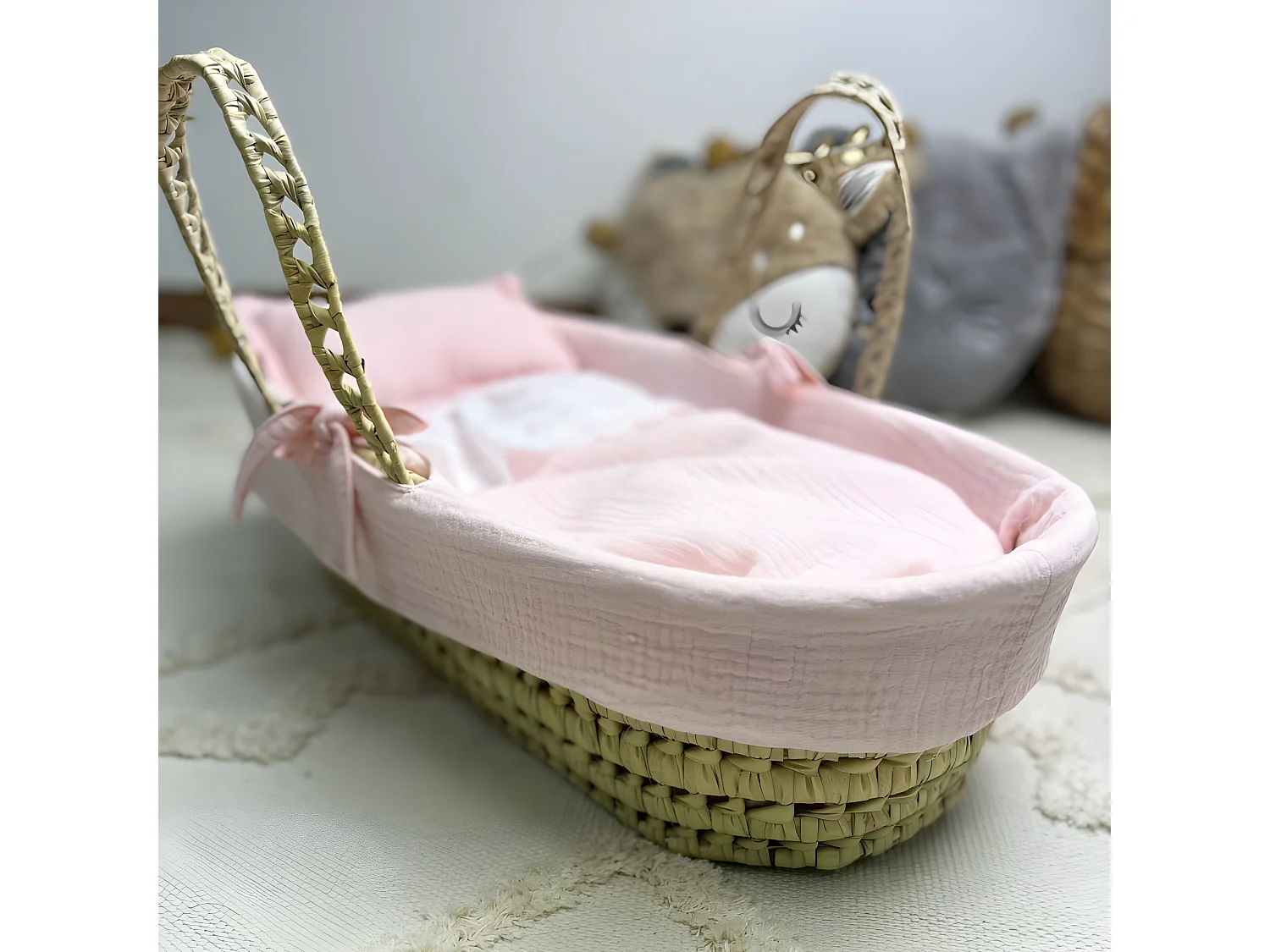 Cesta porta bebé in palma rosa 17x56x21cm