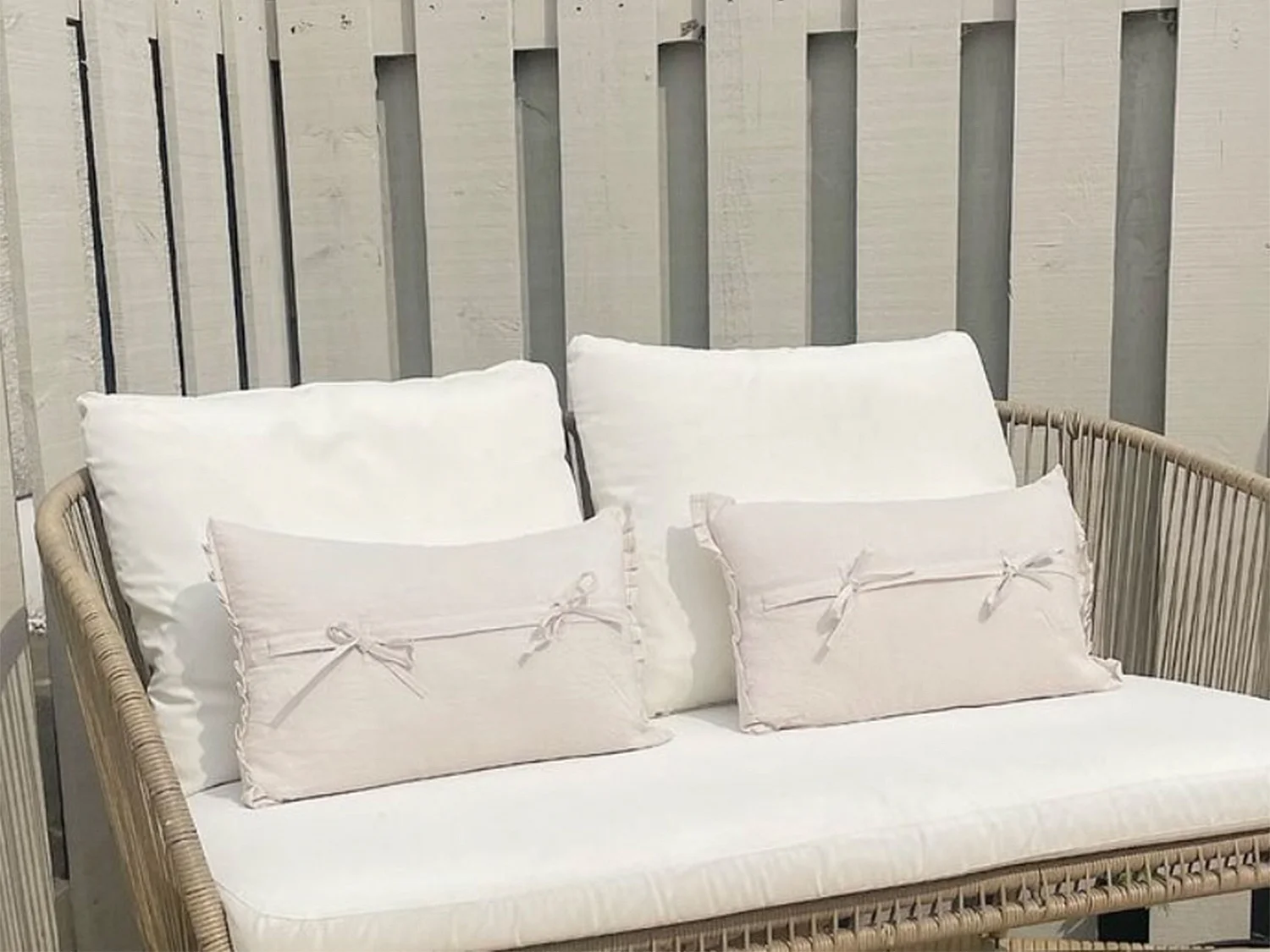 Lot de 2 coussins décoratifs SASSAFRAS Lin 30 x 45 cm Blanc cassé Unicolore
