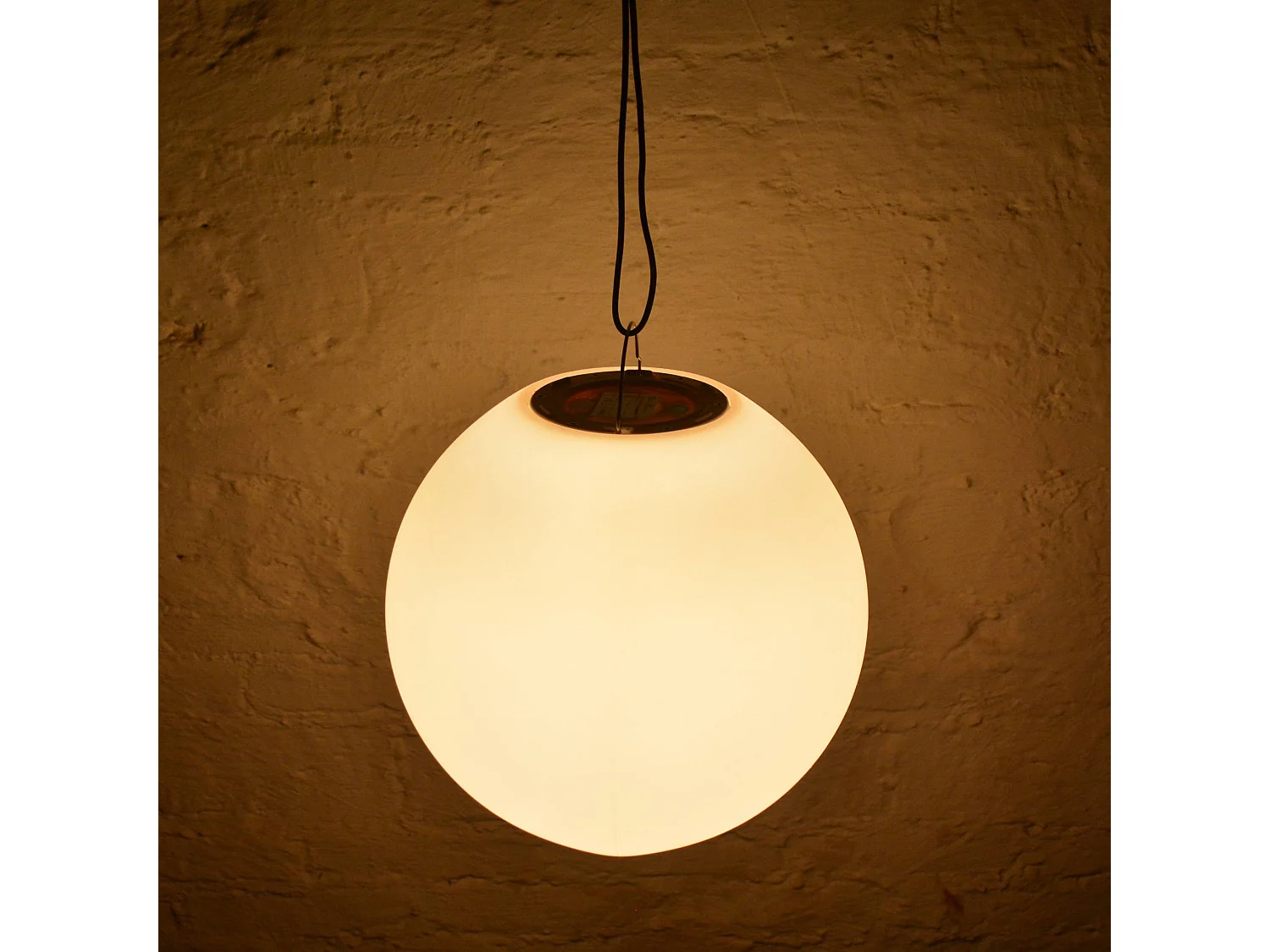 Bola luminosa LED con pilas para interior/exterior
