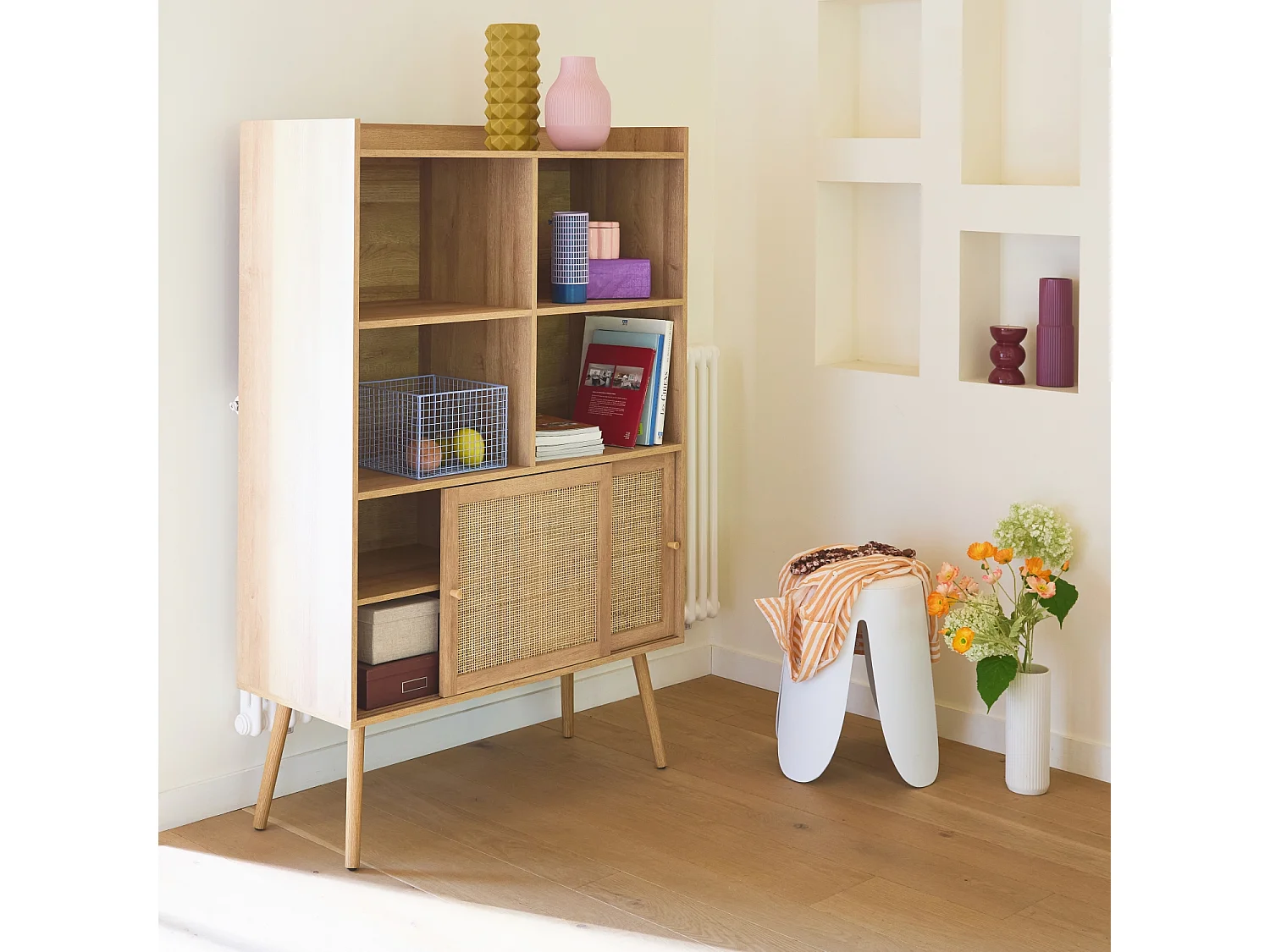 Librería de 5 estantes, puertas correderas, efecto madera y caña