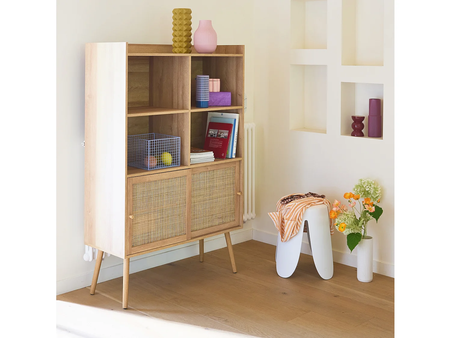 Librería de 5 estantes, puertas correderas, efecto madera y caña