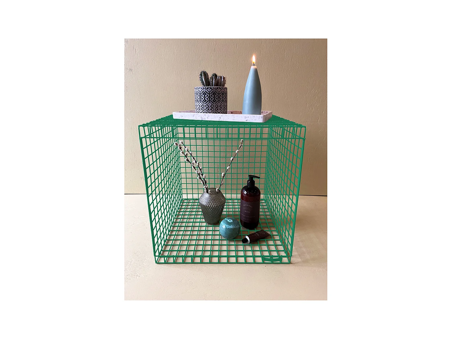 WIRE CUBIC | Table d'appoint en métal vert