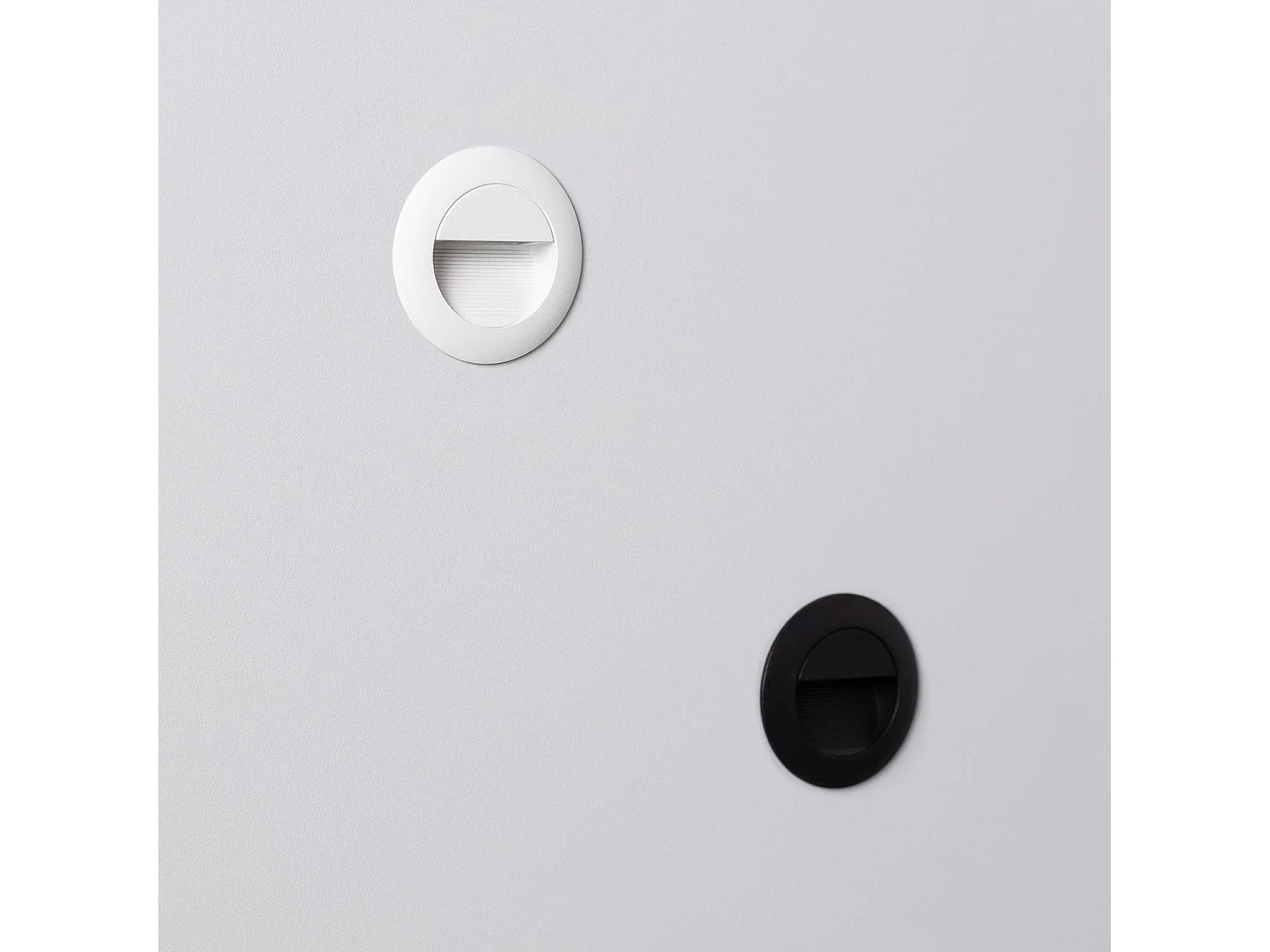 Baliza Exterior LED 3W Empotrable Pared Circular Negro Olite 2700K Blanco Cálido