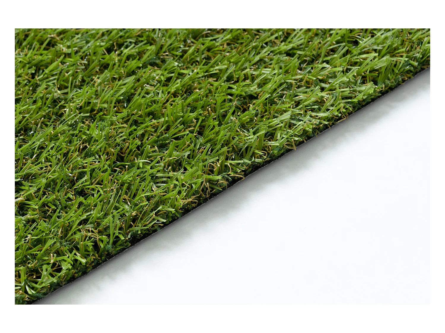 GAZON ARTIFICIEL ALVA toute taille 133x750 cm