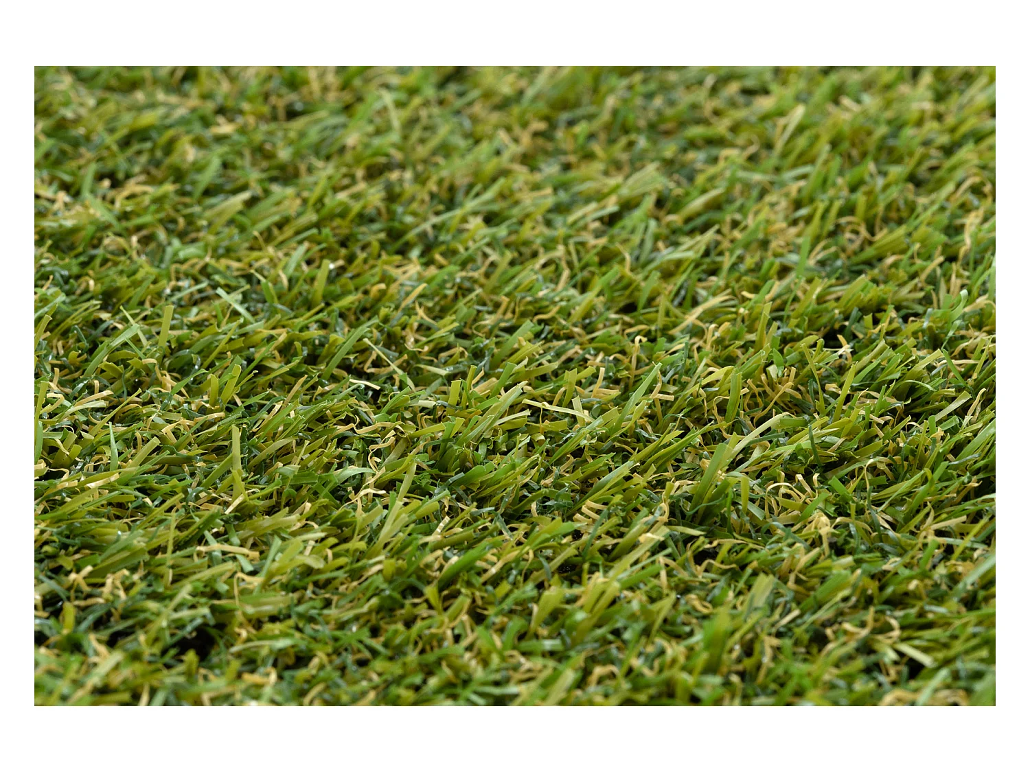 GAZON ARTIFICIEL ALVA toute taille 133x750 cm