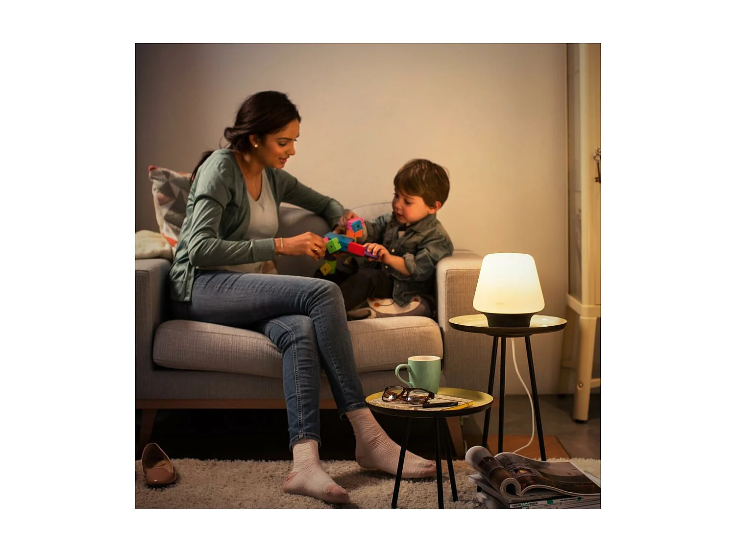 Lampada da Tavolo LED White Ambiance 8.5W Hue Wellness Nero