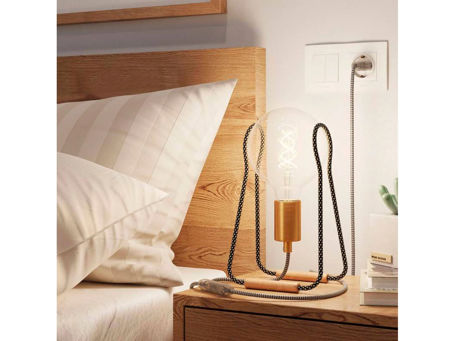 Lampada da Tavolo Modello KTCH0_ Taché CREATIVE-CABLES Grigio