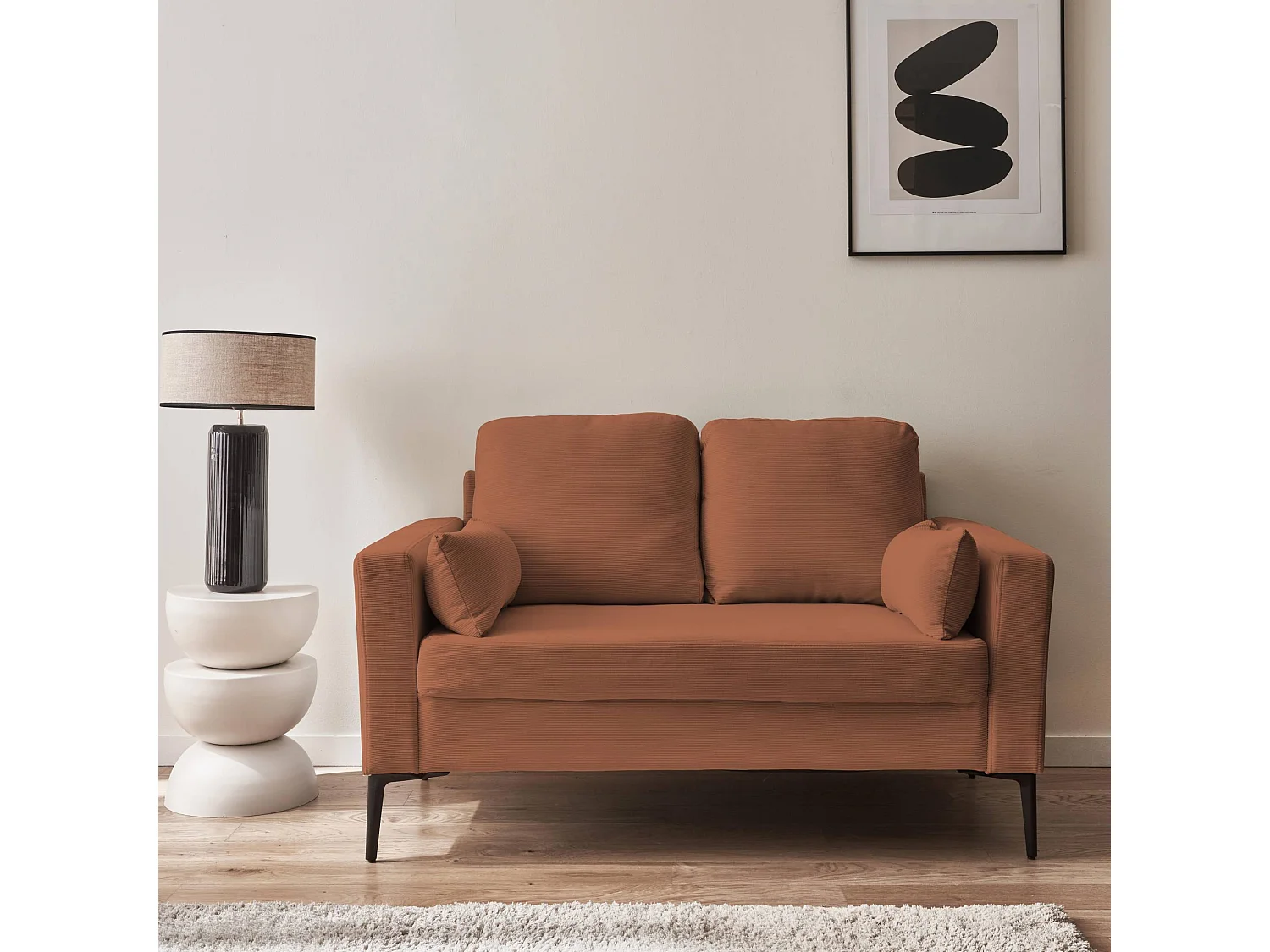 Divano a 2 posti in velluto a coste, gambe in metallo, terracotta