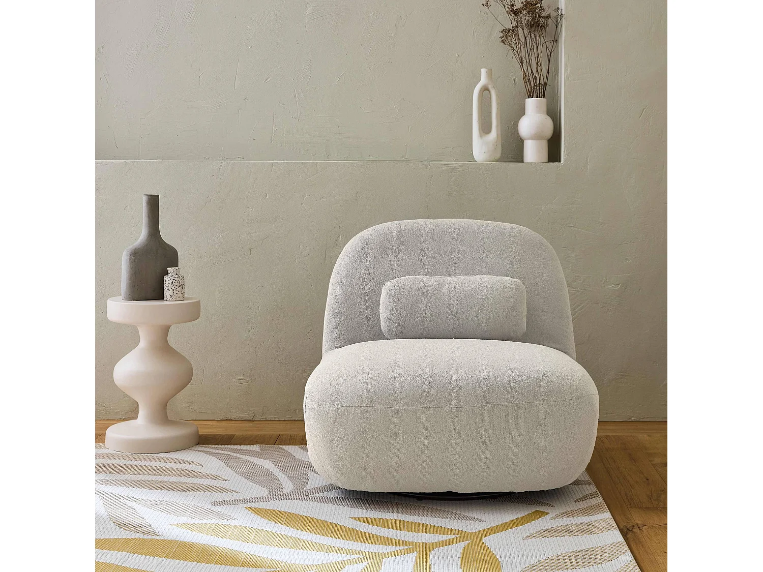 Poltrona girevole 360° bouclé, crema