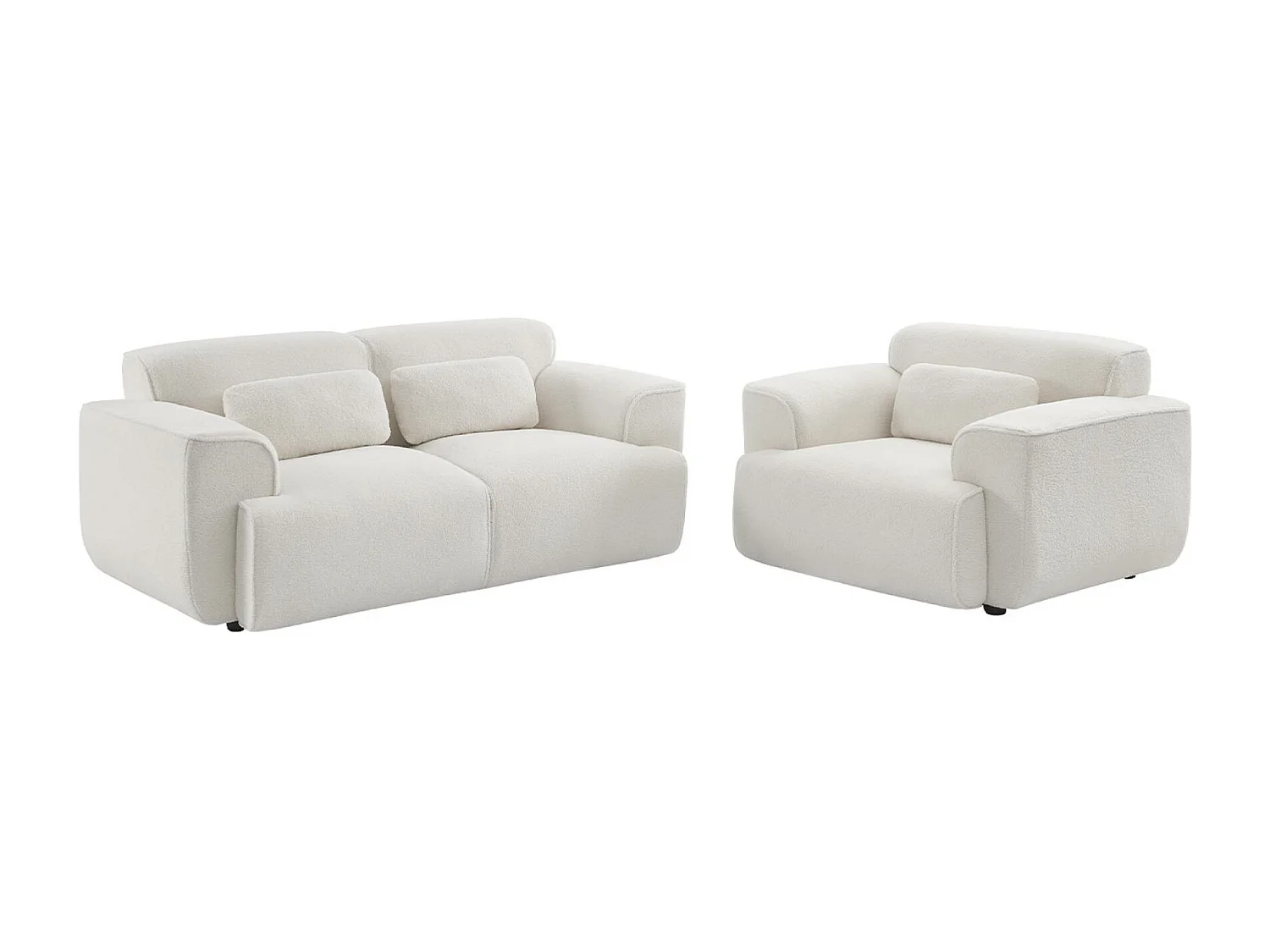 Fauteuil tissu bouclette crème. lignes arrondis. coussin fourni. Wallas. L 116 x P 97 x H 73cm