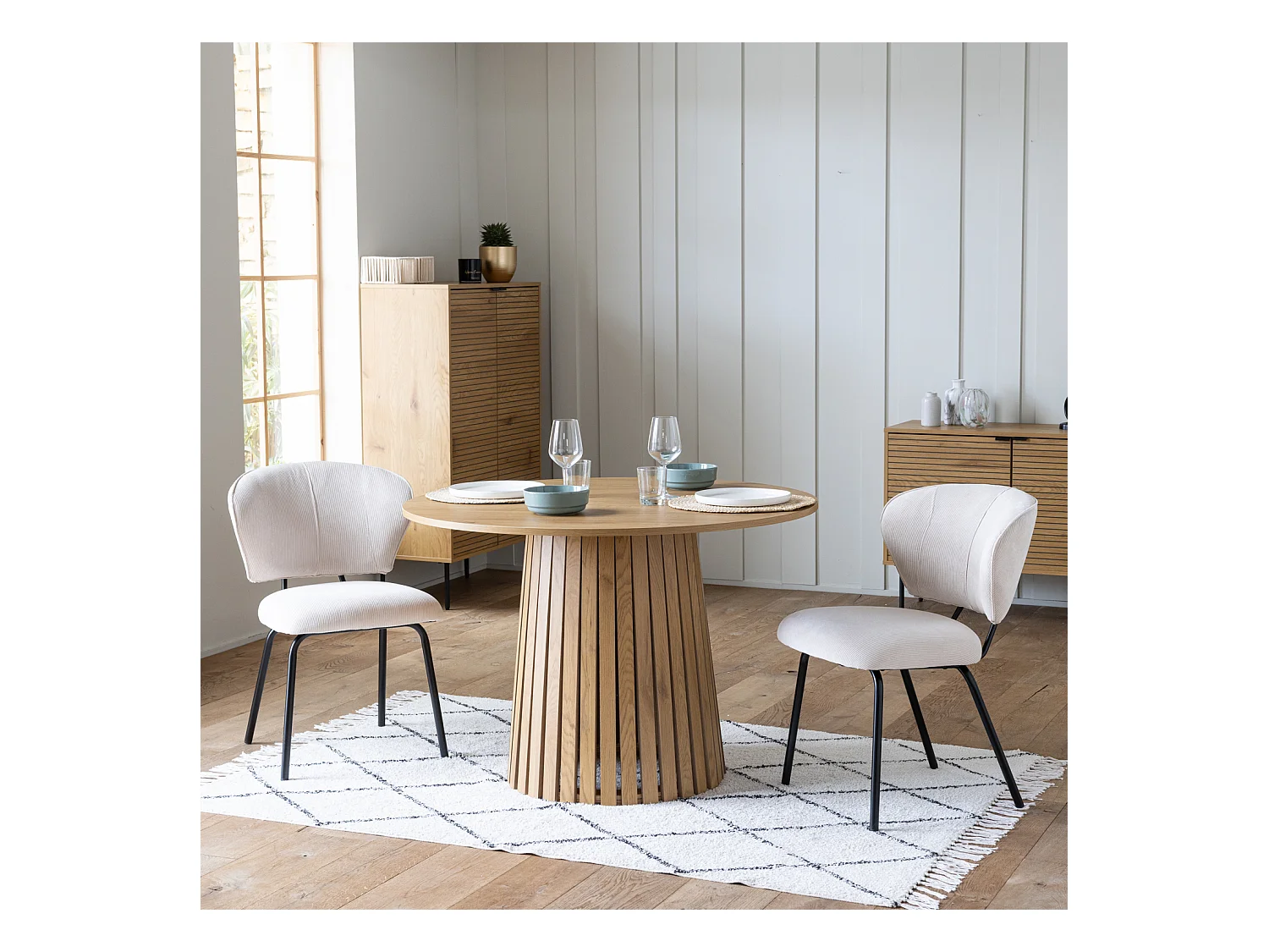 Lot de 2 chaises en velours côtelé beige NILSA - HAPPY GARDEN