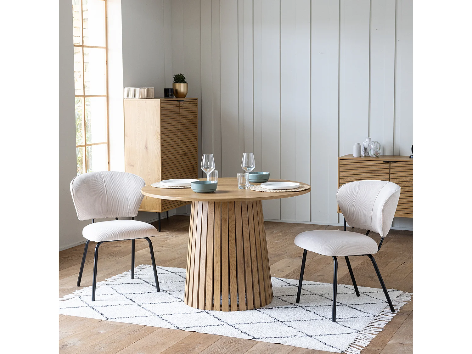 Lot de 2 chaises en velours côtelé beige NILSA - HAPPY GARDEN