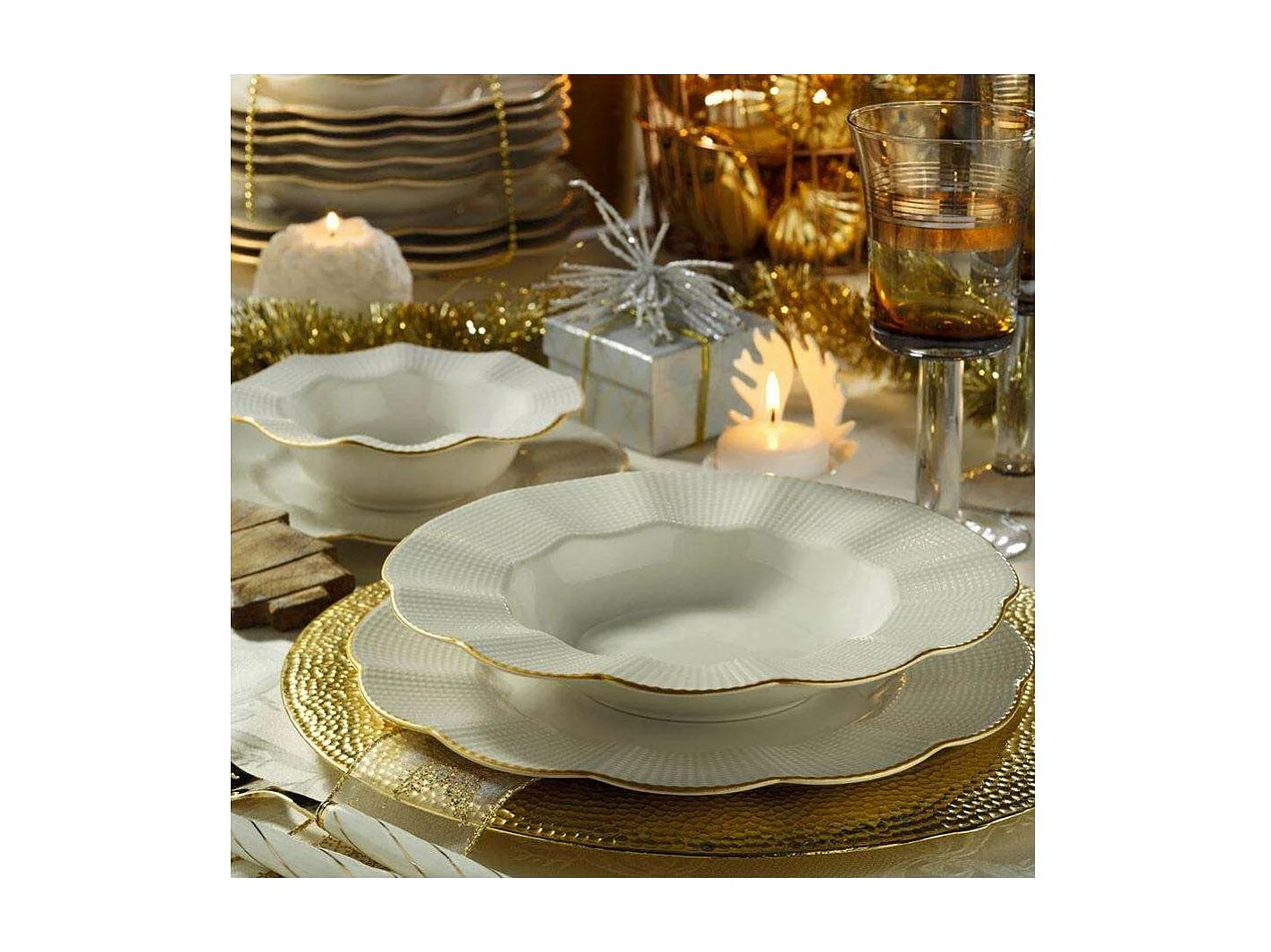 Service de table en porcelaine Jeanne 24 pièces