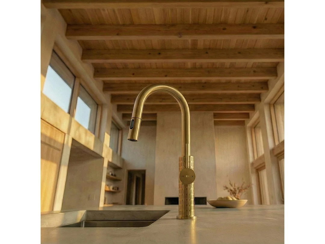 Architek Bateria zlewozmywakowa wyciągana głowica prysznicowa kolorze szczotkowane złoto - Essebagno