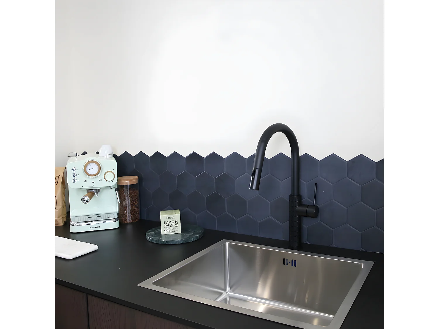 Architek miscelatore per lavello con soffione estraibile nero Essebagno