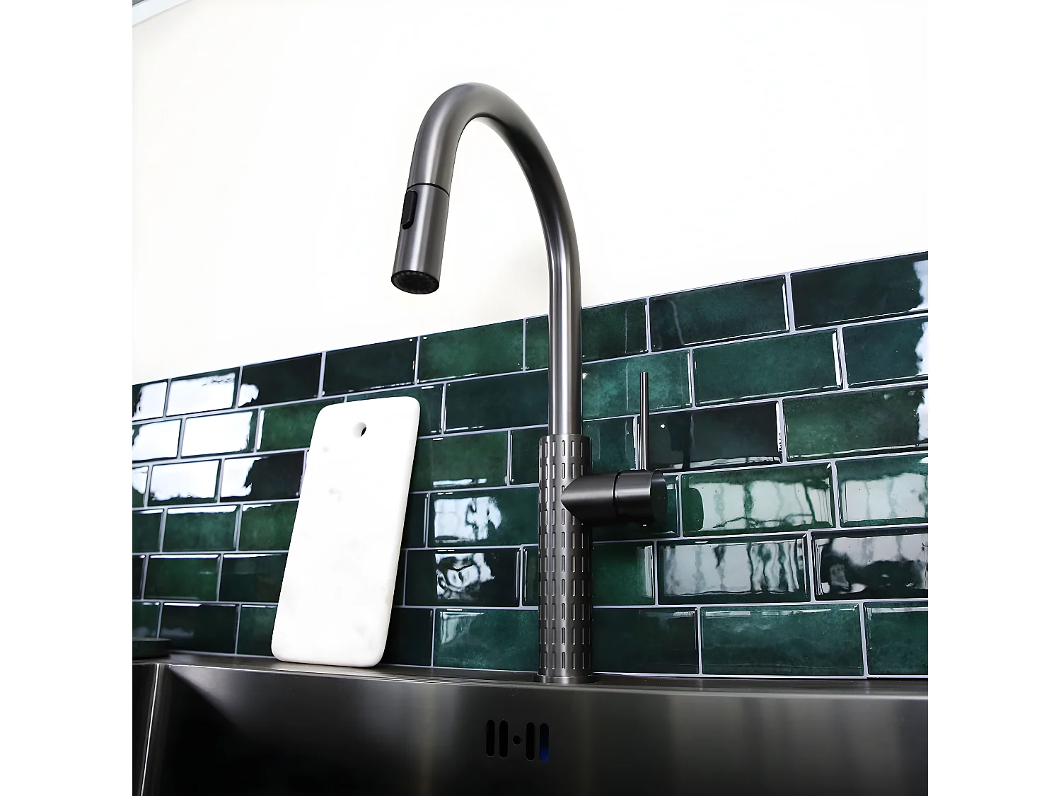 Architek Spültischmischer Ausziehbare Handbrause Kupfer gebürstet Essebagno