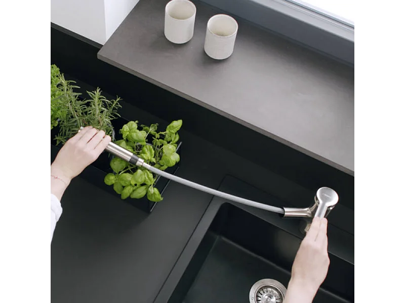 Robinet de cuisine avec douchette HANSGROHE Zesis M33 150 sBox 2 jets aspect acier inox + nettoyant Briochin