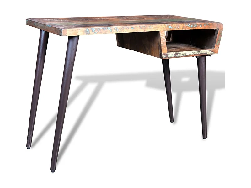 Bureau met ijzeren poten gerecycled hout