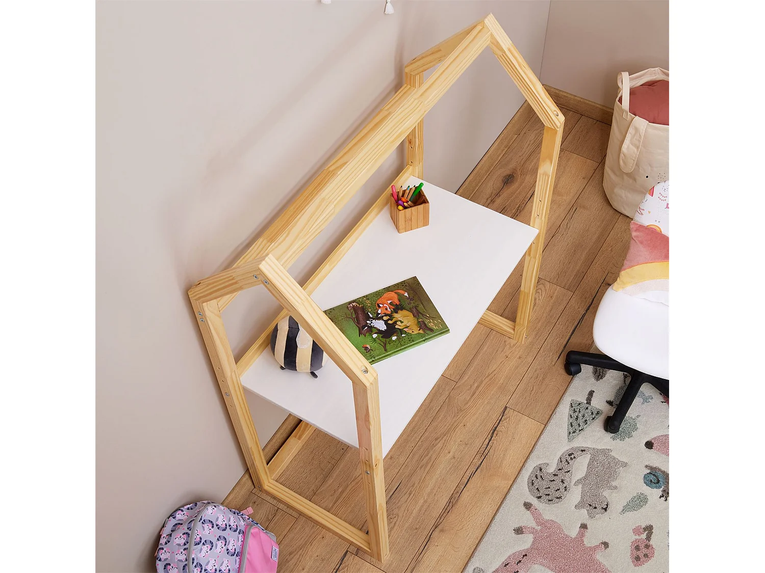 Bureau enfant TINA bureau évolutif en forme de maison de type Montessori, plateau réglable en hauteur, en pin massif naturel et blanc