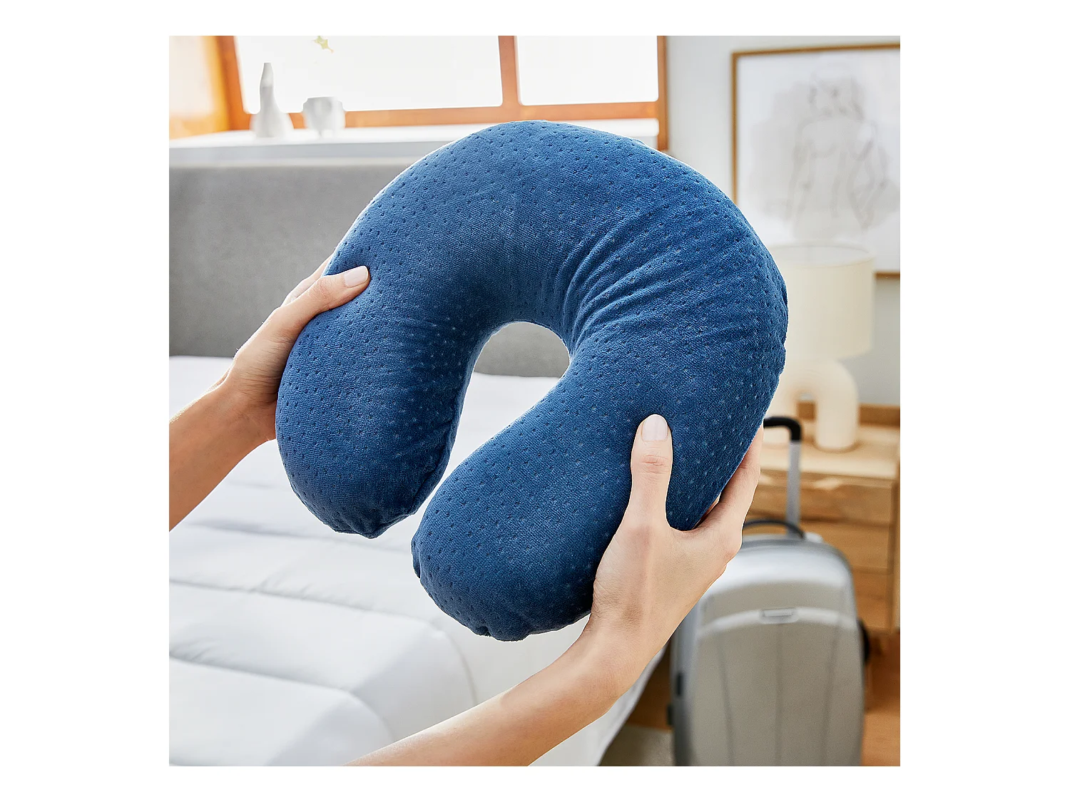 Oreiller de voyage cervical viscoélastique et respirant