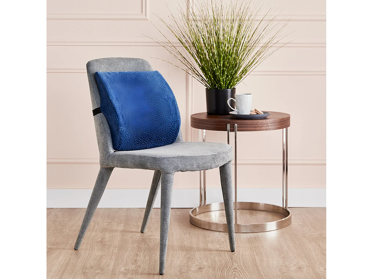 Coussin lombaire viscoélastique ergonomique et adaptable