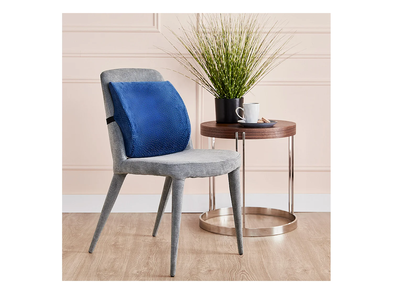 Coussin lombaire viscoélastique ergonomique et adaptable