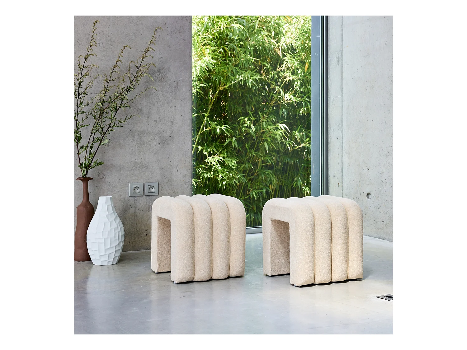 Puff contemporáneo de tela, set de 2 beige