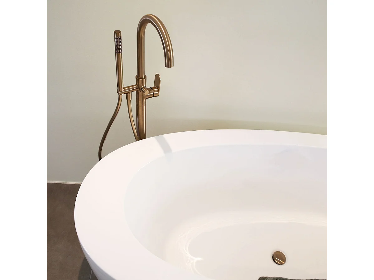 Charme II Mechanische Bodensäule für Sitzbadewanne Kupfer gebürstet Essebagno