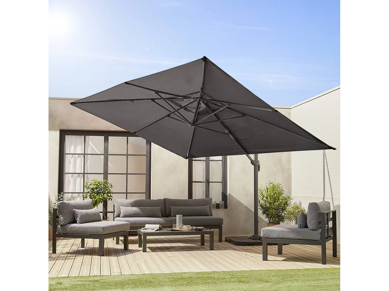 Ombrellone decentrato rettangolare 3x4m + base 50x50cm, grigio