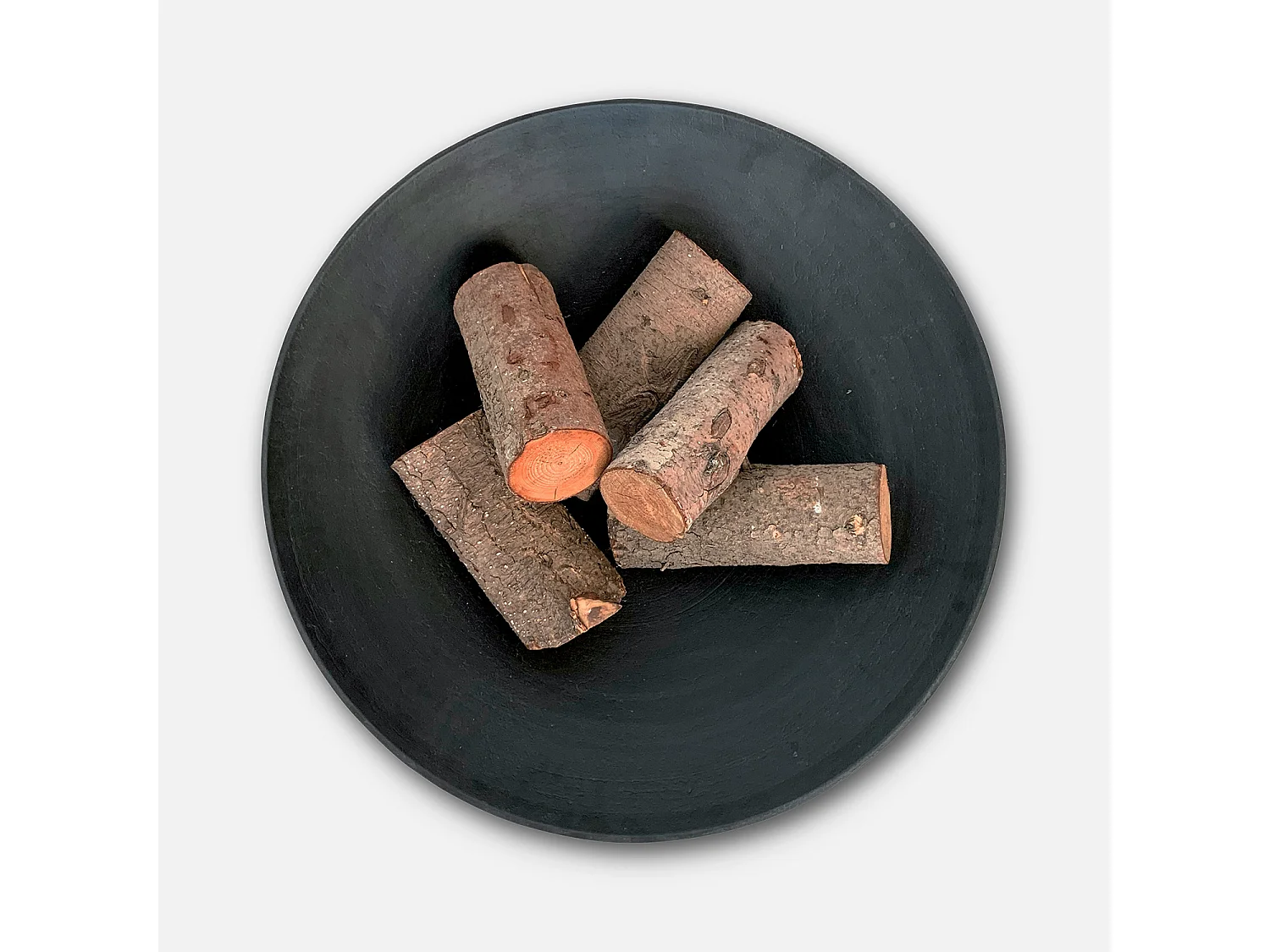 Braséro Ø90cm sur 4 pieds en fonte noir – BROMO - pieds en acier. design épuré