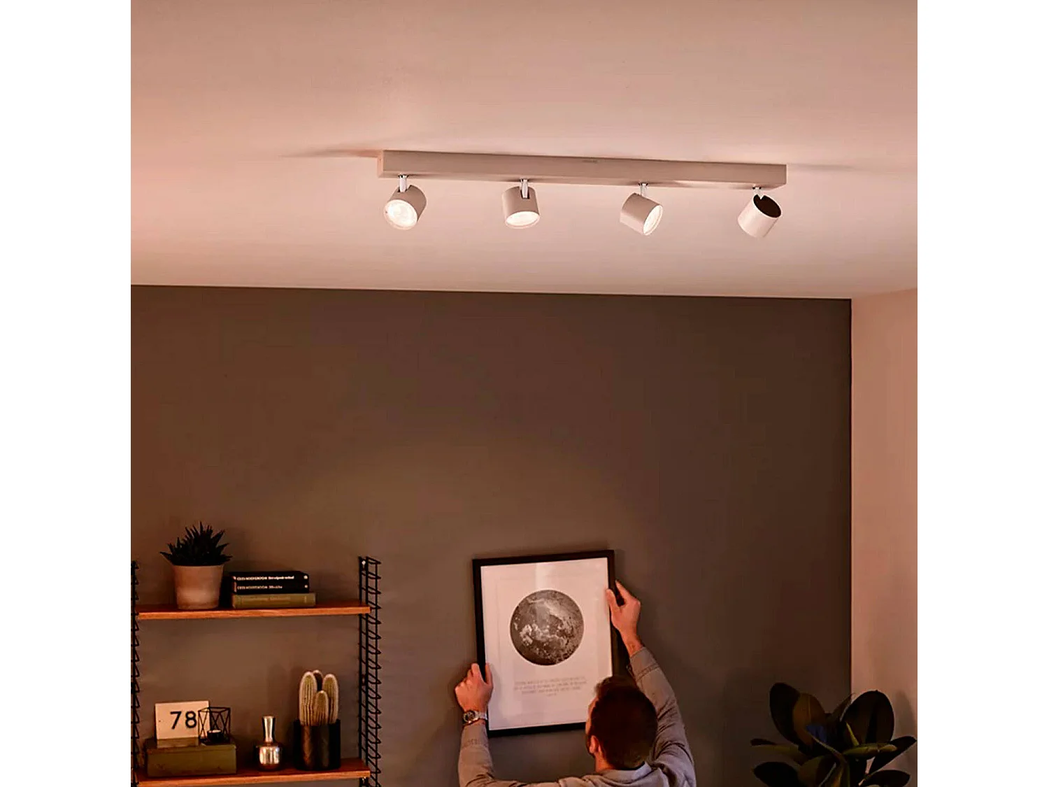 TechBrey Lámpara de Techo LED Regulable WarmGlow 4 Focos 4x4.5W PHILIPS Star