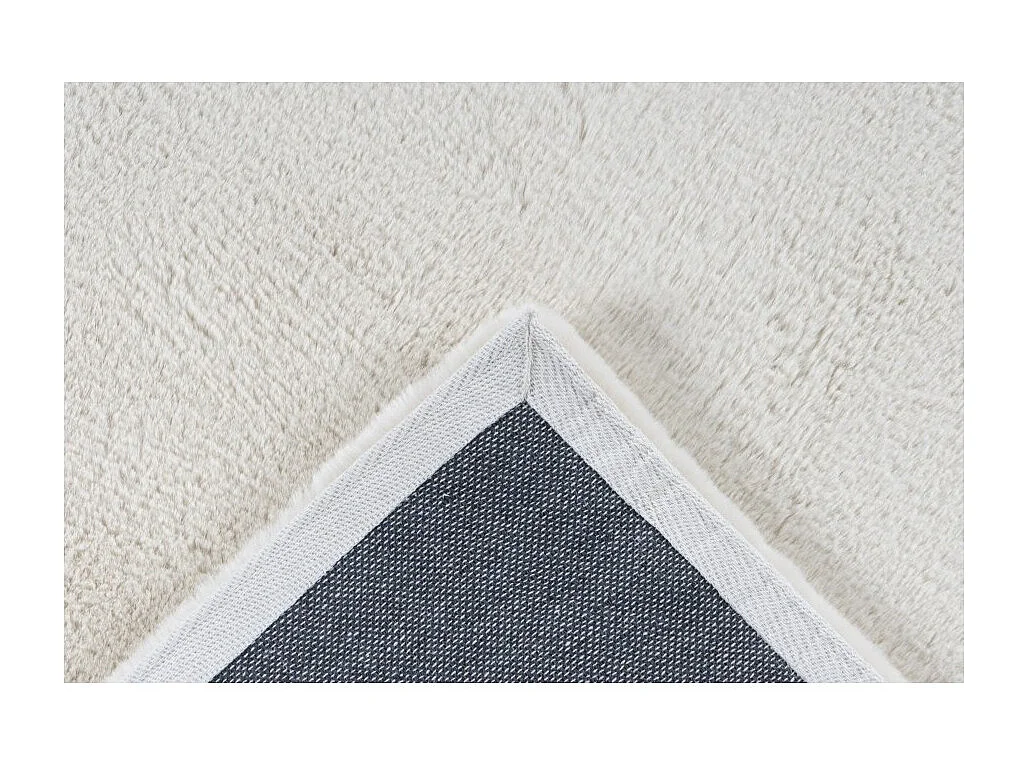 Tapijt 110x60cm, design E005N in crèmekleur - Comfort en elegantie voor uw interieur.