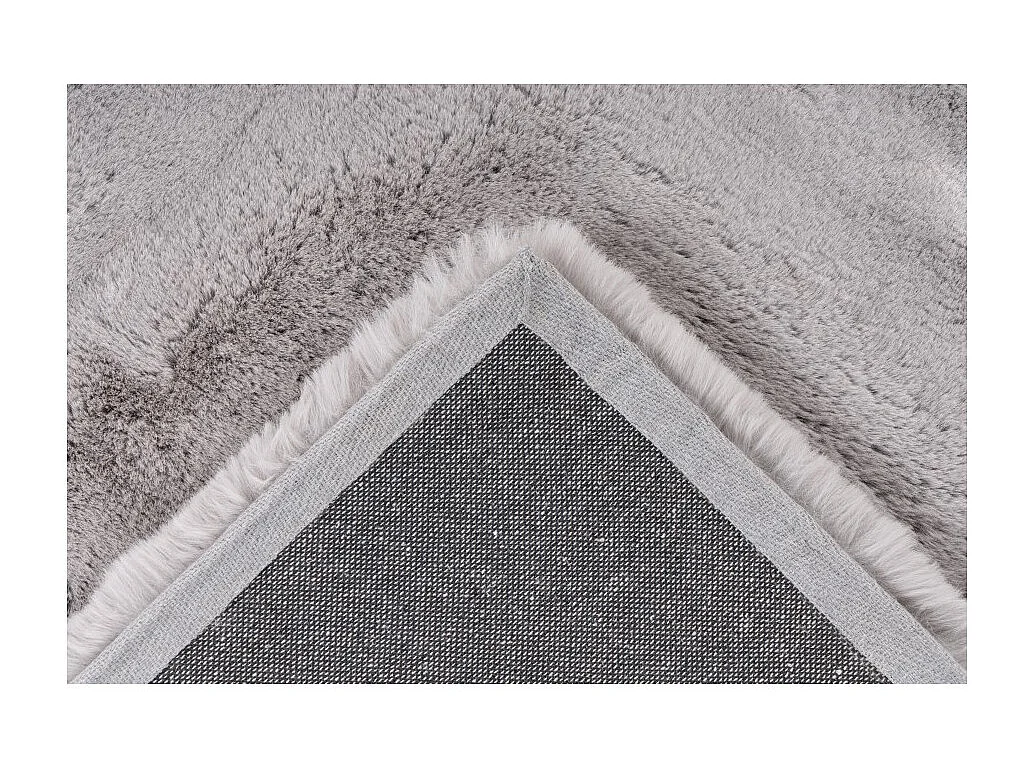 Tapete 230x160cm, design E009Y na cor prata - Conforto e elegância para o seu interior.