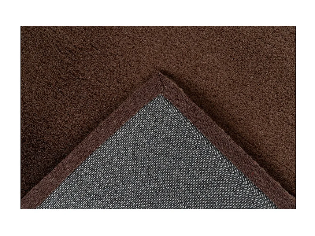 Teppich 110x60cm, Design E005N in Braun - Komfort und Eleganz für Ihr Interieur