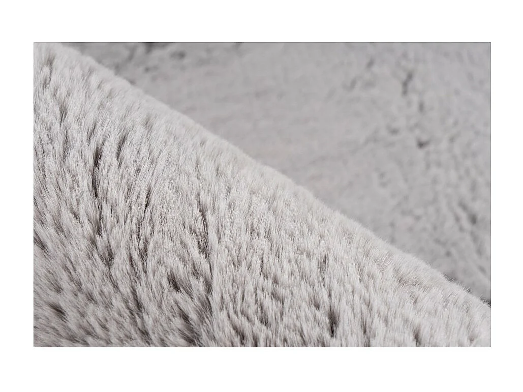 Tapijt 170x120cm, design E009Y in zilverkleur - Comfort en elegantie voor uw interieur