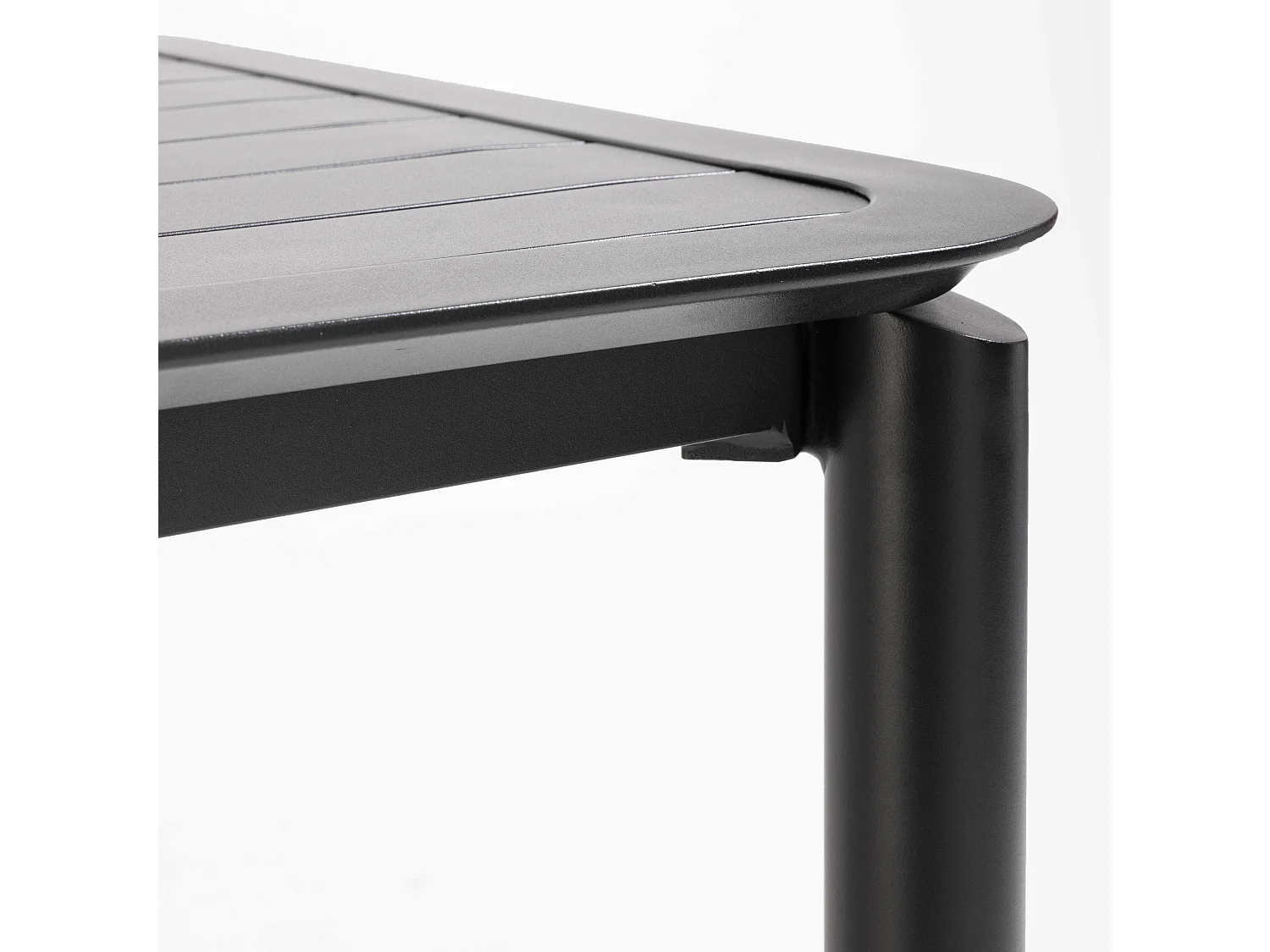 Table haute de terrasse avec 2 chaises en aluminium noir