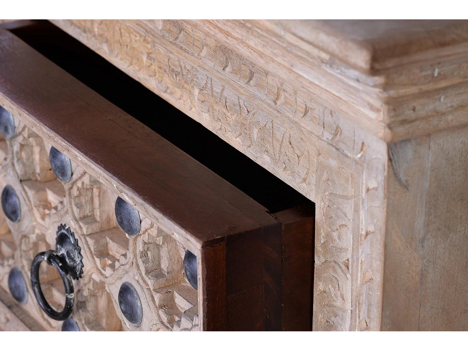 Beistelltisch aus Mangoholz