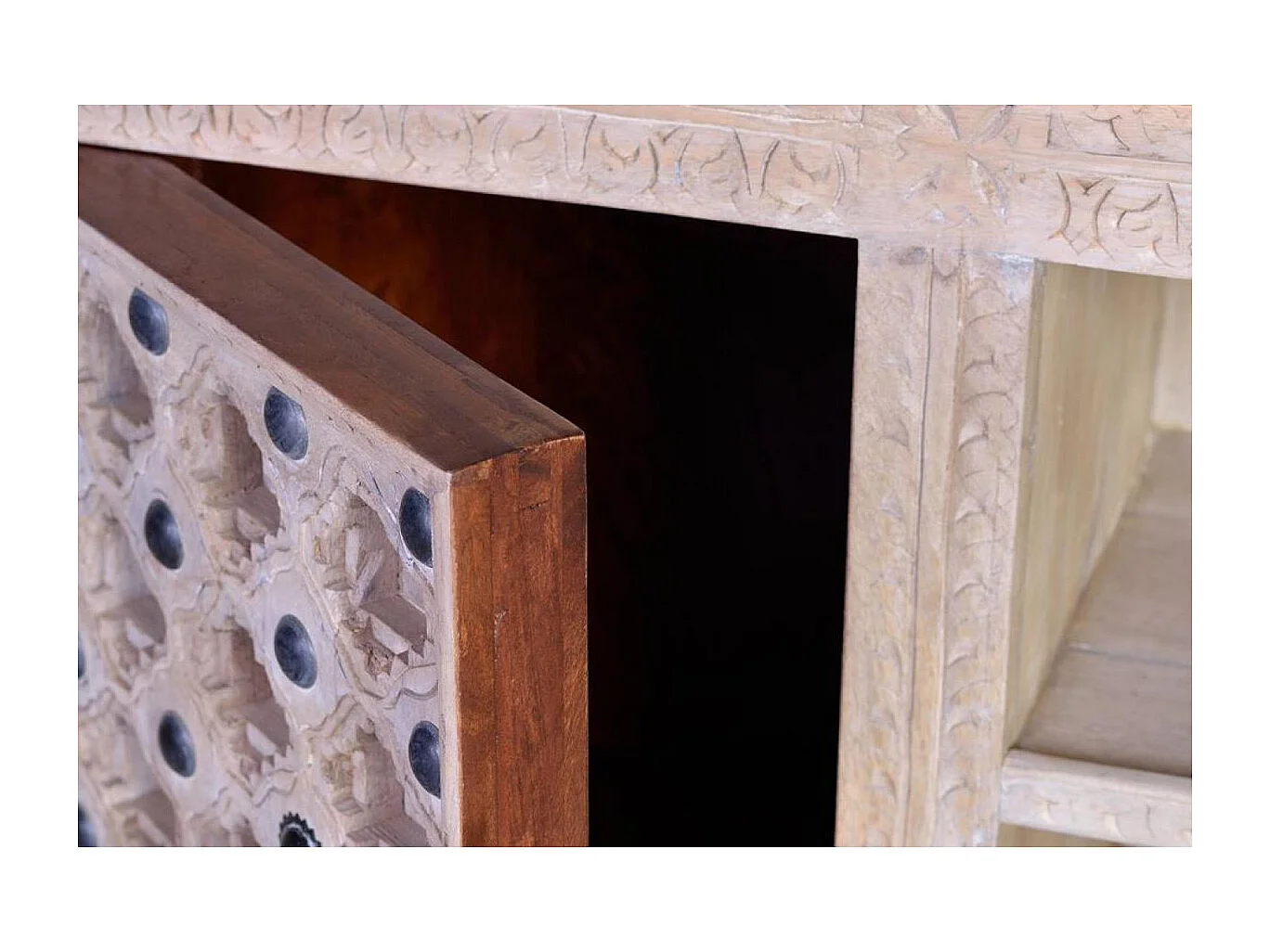 Meuble TV en bois de manguier naturel et détails en métal